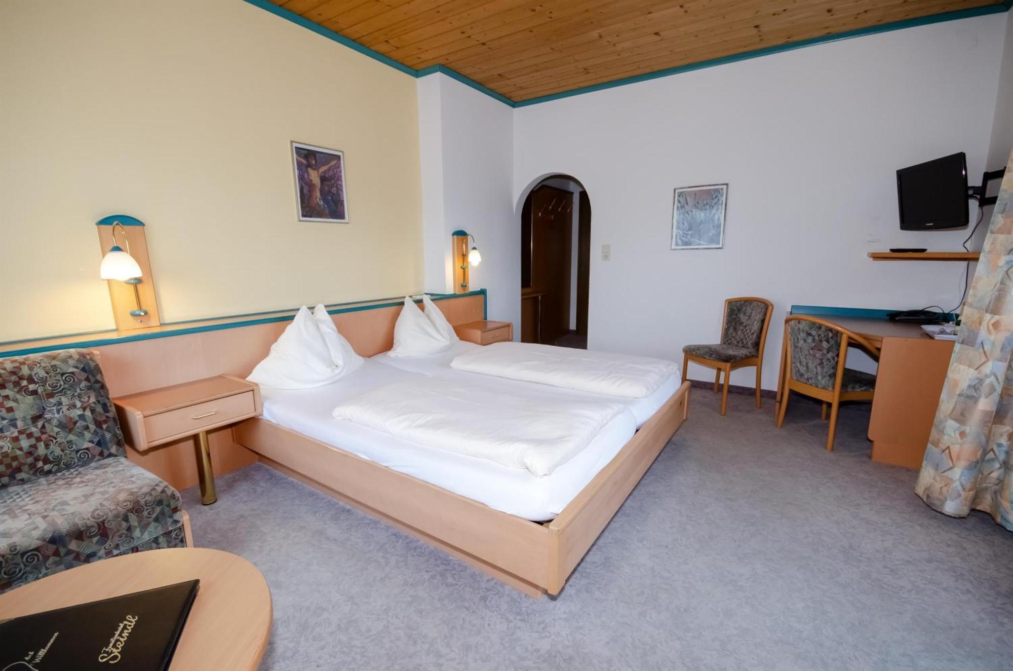 Familienhotel Steindl Millstatt Exteriör bild